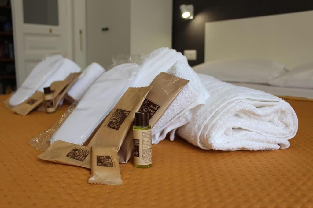 Nel Cuore Del Vomero Apartament เนเปิลส์ ภายนอก รูปภาพ