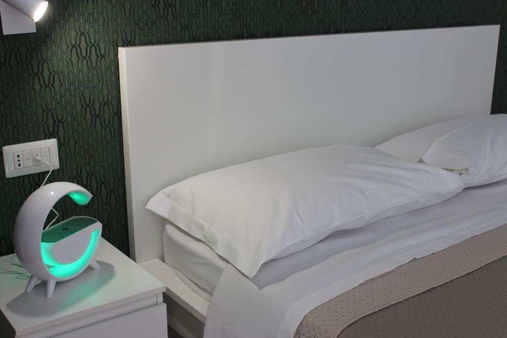 Nel Cuore Del Vomero Apartament เนเปิลส์ ภายนอก รูปภาพ